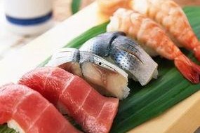 娱乐吃瓜君肚包肉,娱乐吃瓜君的美食探险之旅